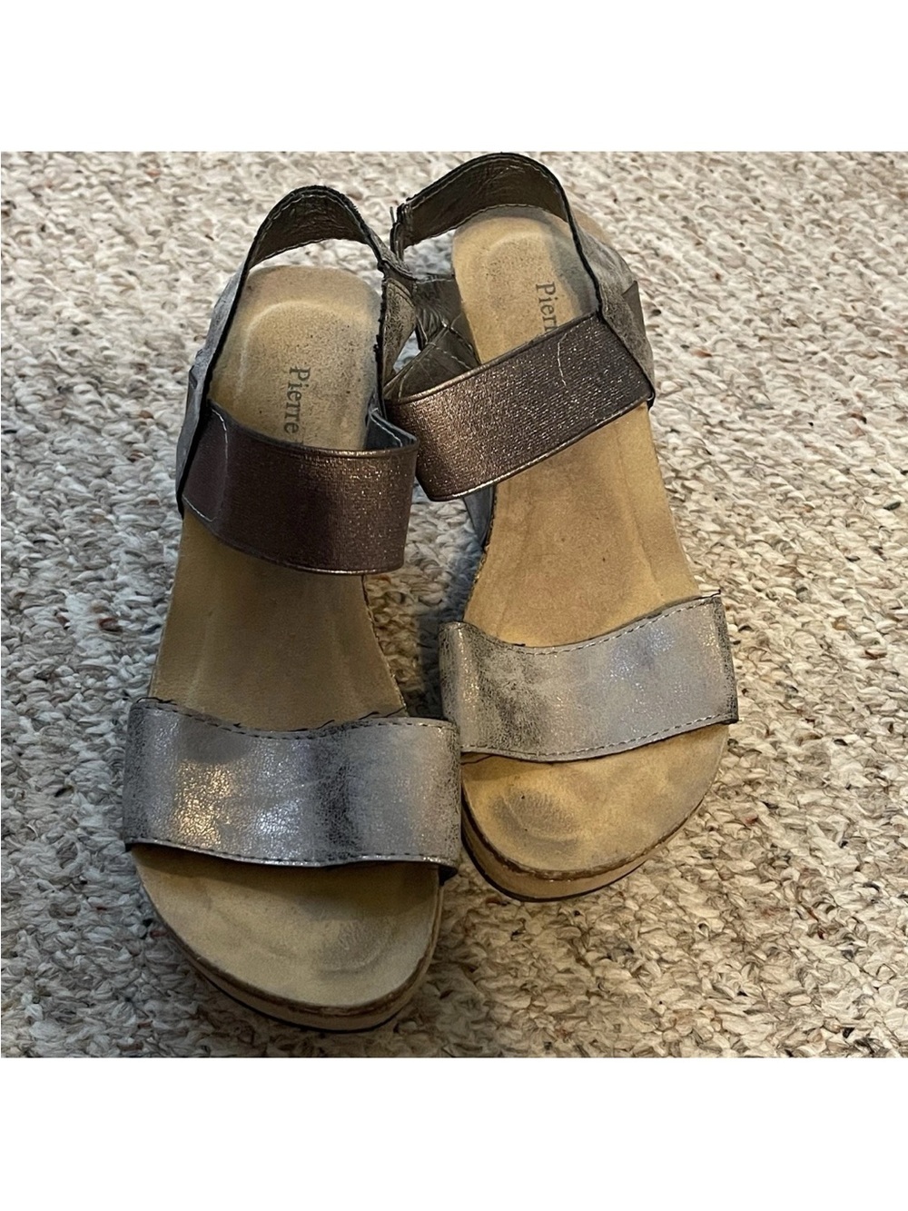 Pierre Dumas Hester Platform Wedge Sandals Women's Size 7.5 Pewter